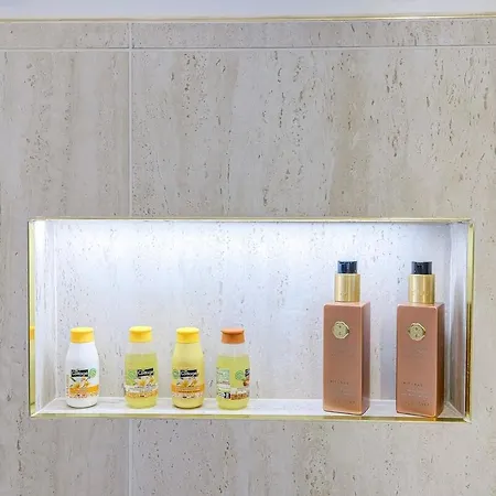 Luxe Azure Escape I Collection 아파트 주앙레핑