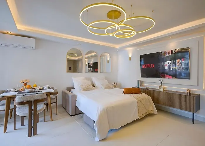 Luxe Azure Escape I Collection Apartment Juan-les-Pins